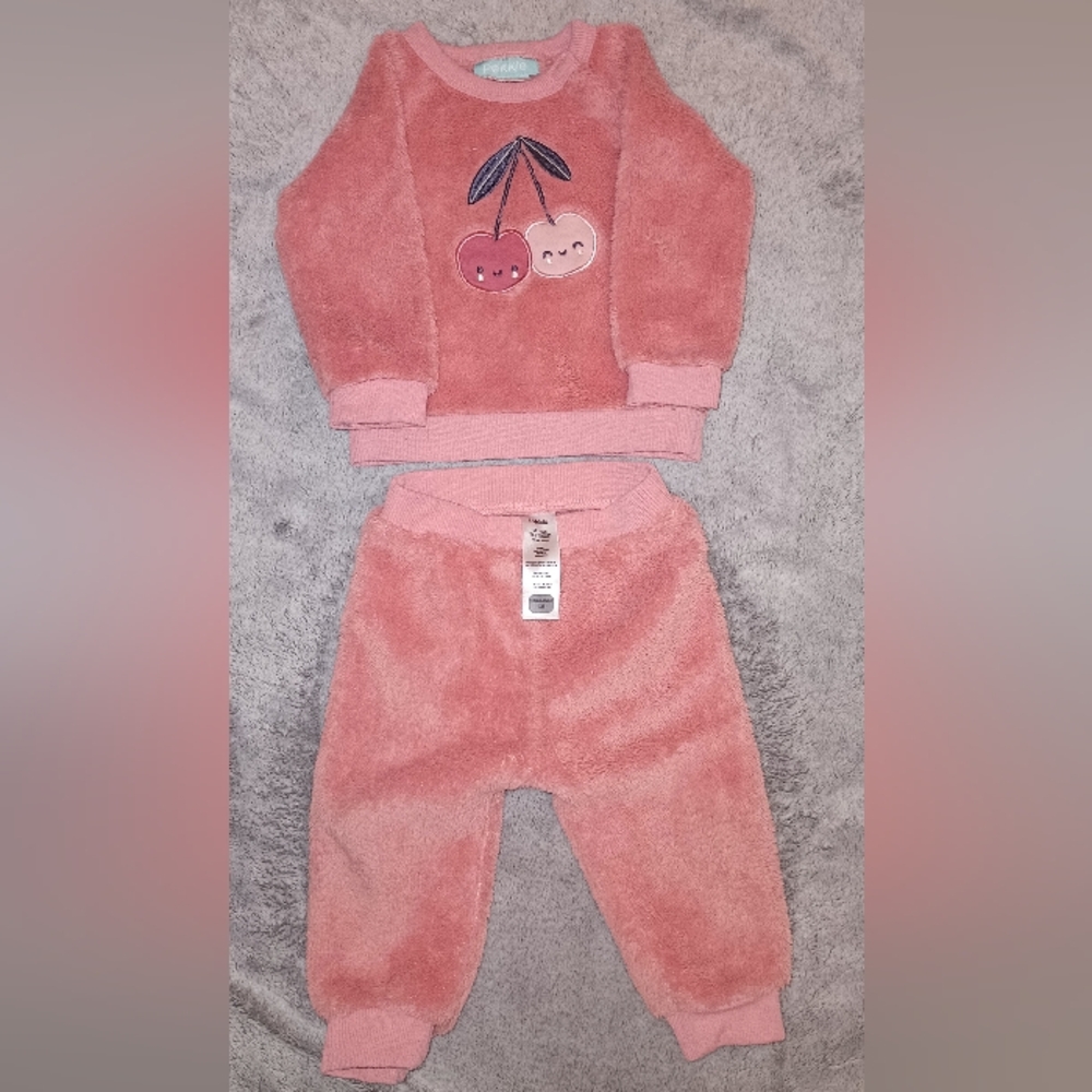Baby girl 2 piece outfit
